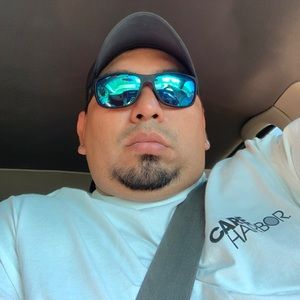 Meet your Posher, Luis